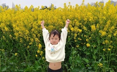 熟悉的捻着她的小核